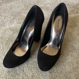 Gently Worm Platform Suede Spring Heels!!